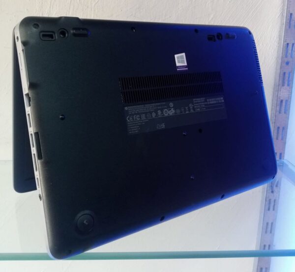 ⁦ديل (لاتيتيود) core i5 الجيل  السادس⁩ - الصورة ⁦2⁩